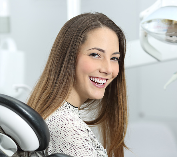 cosmetic dentist