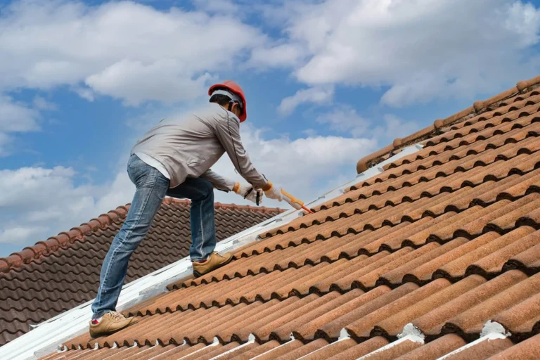 1500px_Roof-Replacement_shutterstock_1918936688