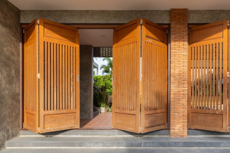 9 Reasons Homeowners Choose Bifold Doors Pakenham for Modern Living