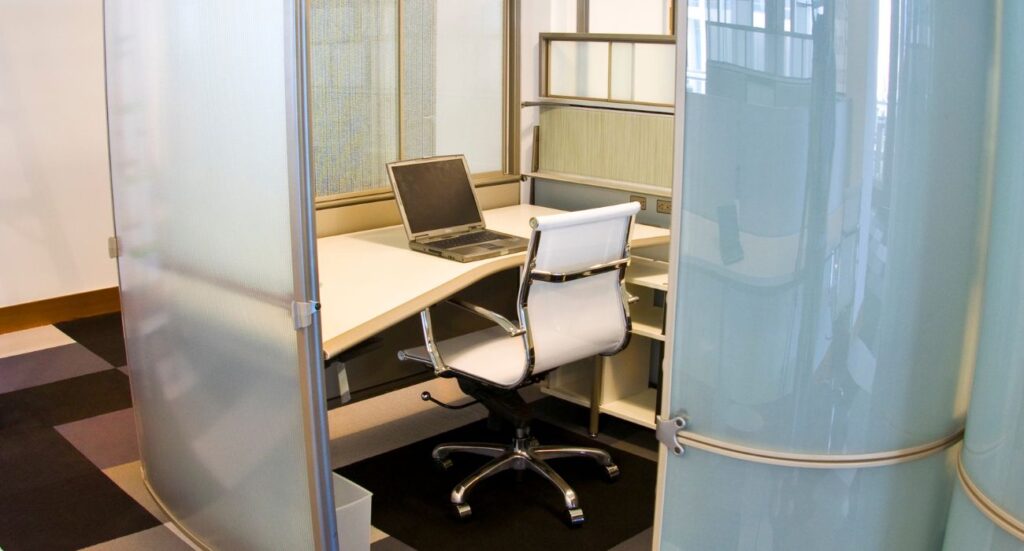 Why Every Modern Workplace Needs an Acoustic Office Pod