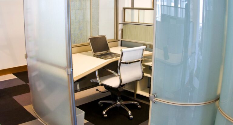 Why Every Modern Workplace Needs an Acoustic Office Pod
