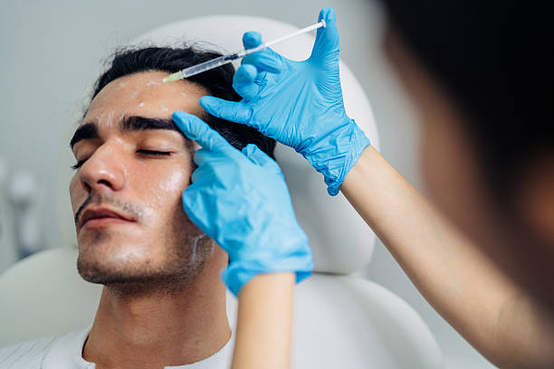 Is an 8 Point Facelift Suitable for Men and Women