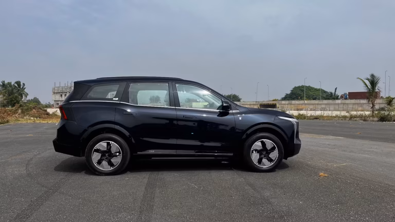 Mahindra XEV 9S BaaS
