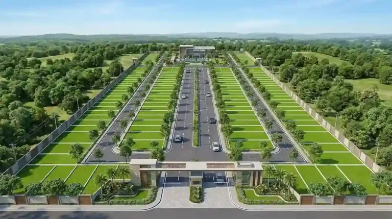 Plots in Amaravati