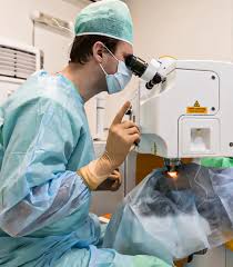 Best LASIK Surgeon in Noida for advanced vision correction